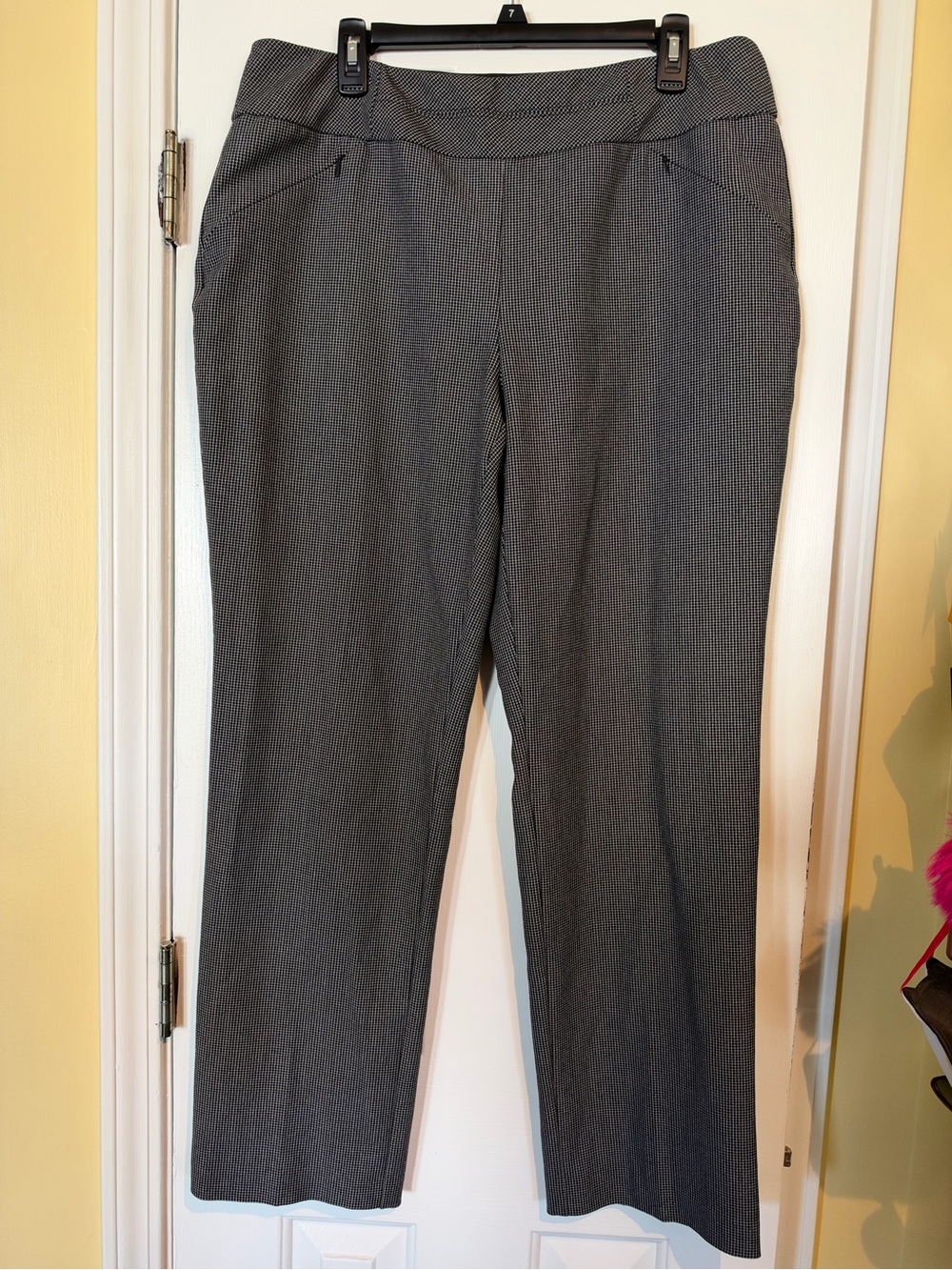 Investments Women's Gray Straight-Leg Pull-On Trousers